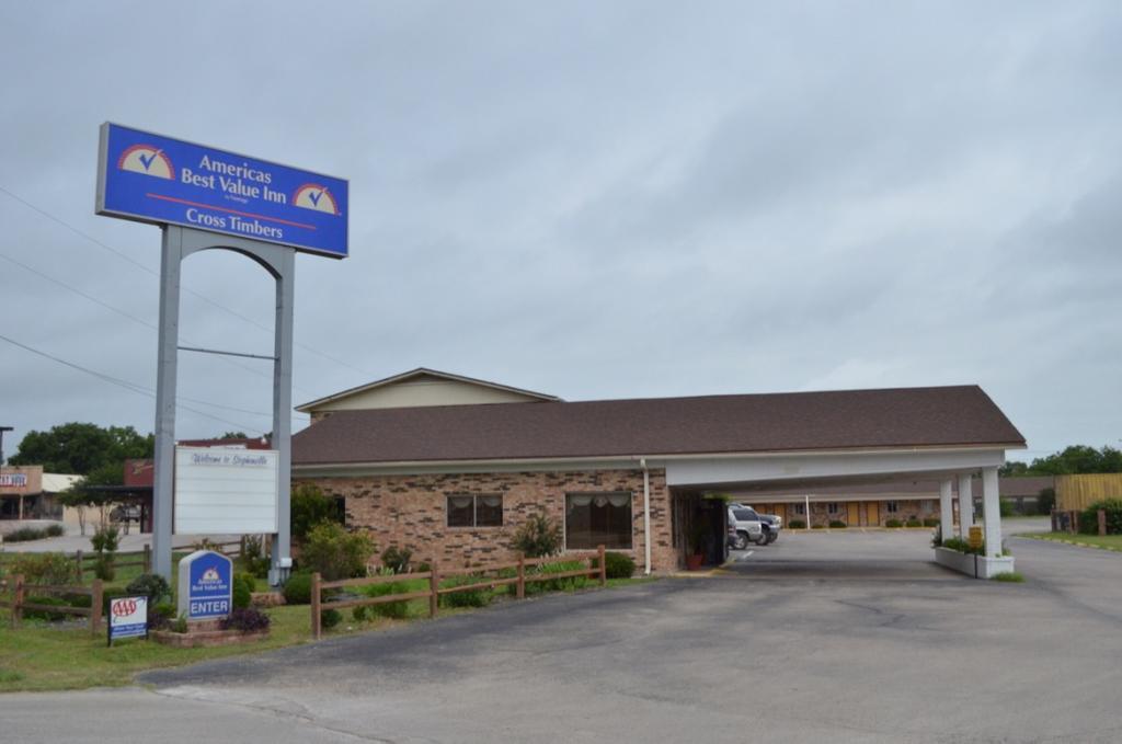 Americas Best Value Inn Crosstimbers Stephenville Bagian luar foto