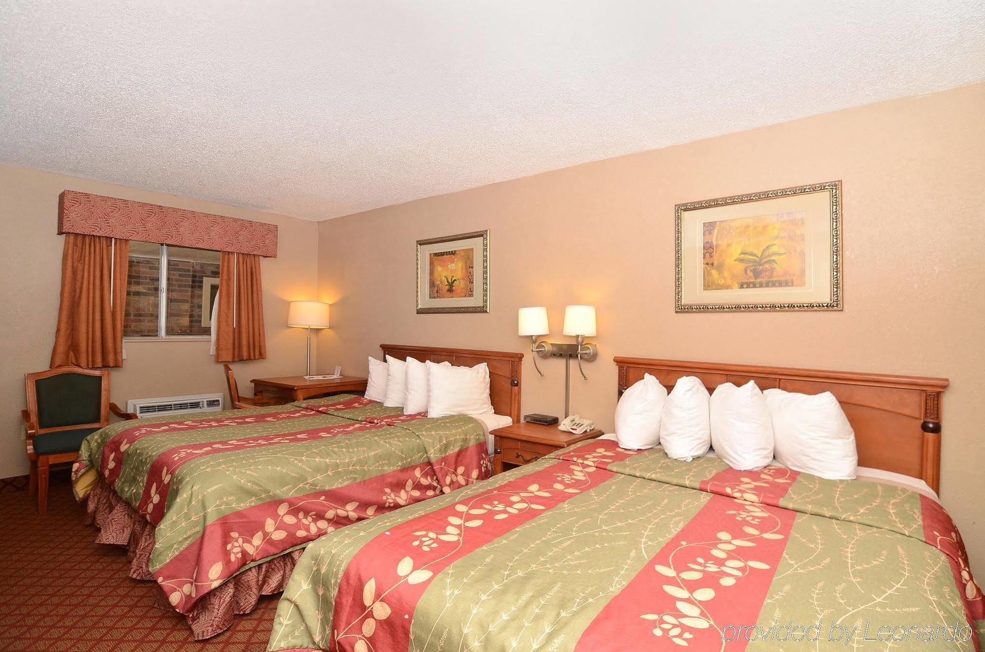 Americas Best Value Inn Crosstimbers Stephenville Ruang foto